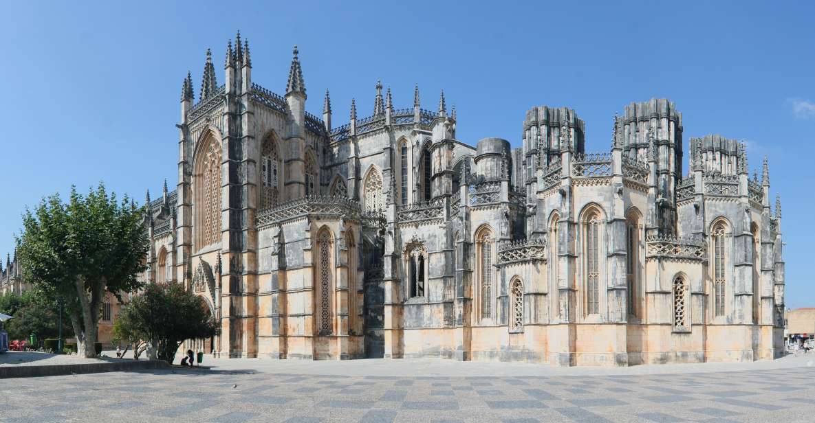 From Lisbon: Fatima, Batalha, Nazare, & Obidos Private Tour - Key Points