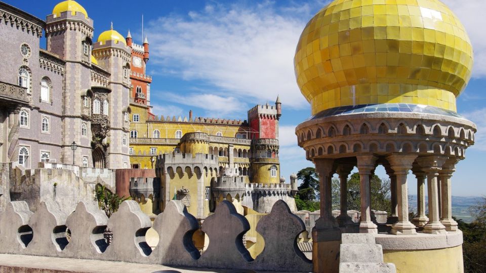 From Lisbon: Sintra and Cascais Deluxe Full-day Private Tour - Key Points