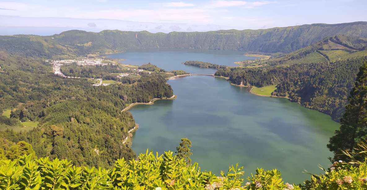 From Ponta Delgada: Sete Cidades Highlights Tour With Transfer - Key Points