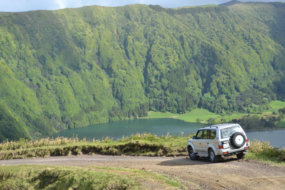 From Ponta Delgada: Sete Cidades & Lagoa Do Fogo 4x4 Trip - Key Points