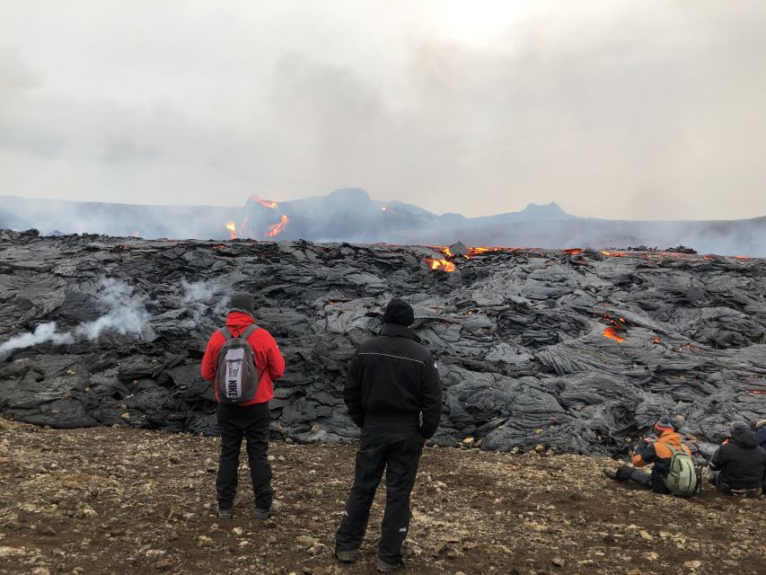 From Reykjavik: Reykjanes Geopark Tour and Sky Lagoon Visit - Key Points