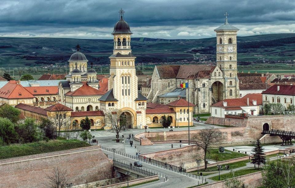 From Sibiu to Corvins Castle Hunedoara and Alba Iulia - Key Points