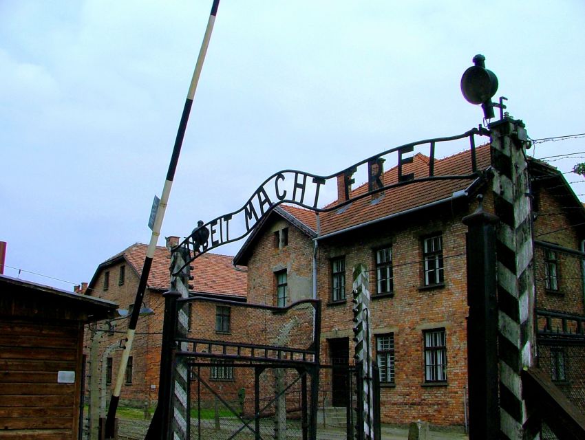 From Warsaw: Full Day Guided Trip to Auschwitz-Birkenau - Key Points