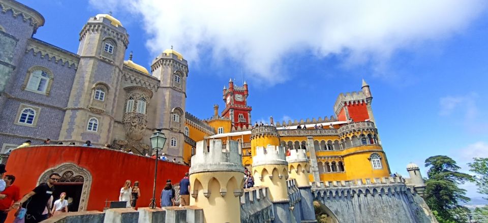 FullDay Private Transport - Sintra and Cascais - Key Points