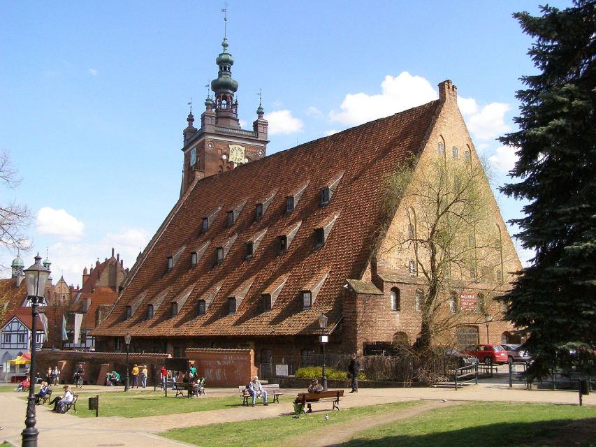 Gdansk Guided Tour for History Lovers 8 Hours - Key Points