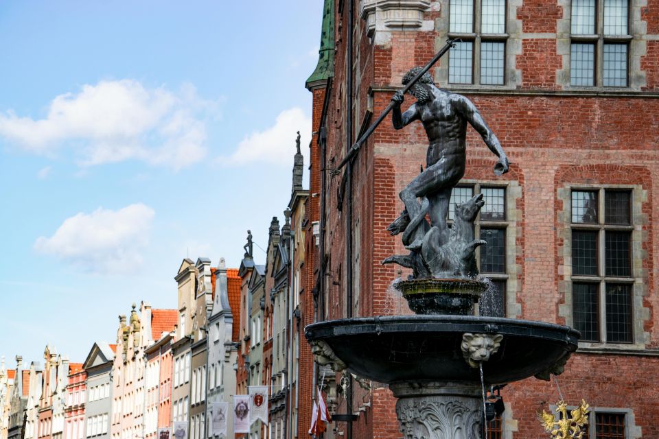 Gdansk: Private Old Town Tour - Key Points