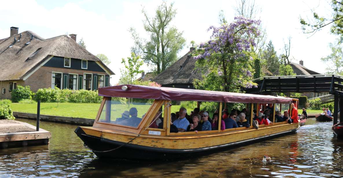 Giethoorn: Village & National Park Canal Cruise With Coffee - Key Points