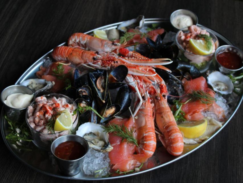 Glasgow: Luxury Seafood Platter at Scottish Restaurant - Key Points