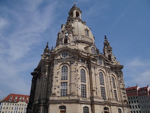 Guided Public Tour of the Old Town, Including a Tour of the Frauenkirche - Key Points