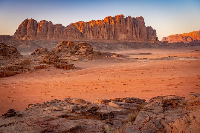 Half Day Jeep Tour in Wadi Rum Incl. Water and Bedouin Tea - Key Points