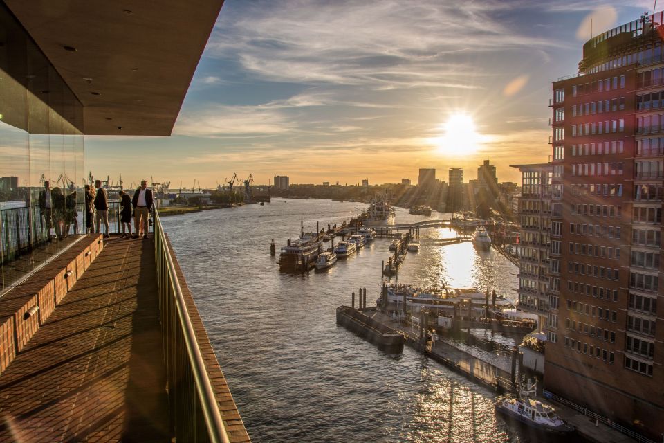 Hamburg: Old Town & Speicherstadt Private Walking Tour - Key Points