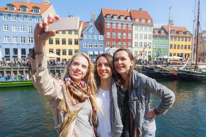 Highlights and Secrets of Copenhagen Private Walking Tour - Key Points