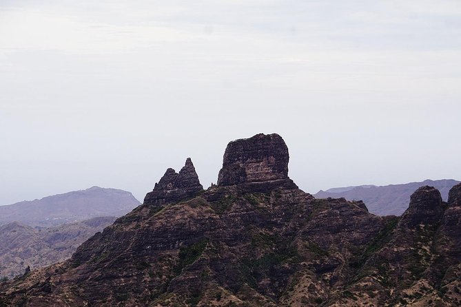 Hiking: Monte Tchota Natural Park - Pico D'Antônia (1394m) - Longueira - Key Points