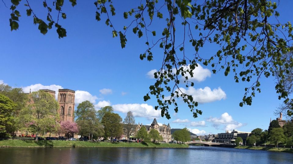 Inverness: Self-Guided Interactive Treasure Hunt City Game - Key Points