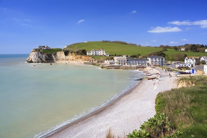 Isle of Wight Guided Day Tour From London - Key Points