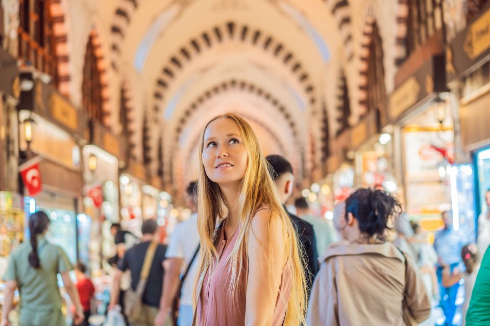 Istanbul: Professional Photoshoot at Grand Bazaar - Key Points