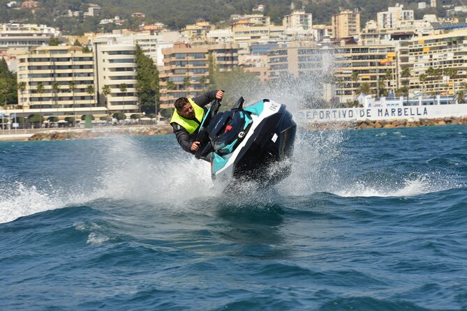 JET SKI TOUR Experience 1 Hour. - Key Points