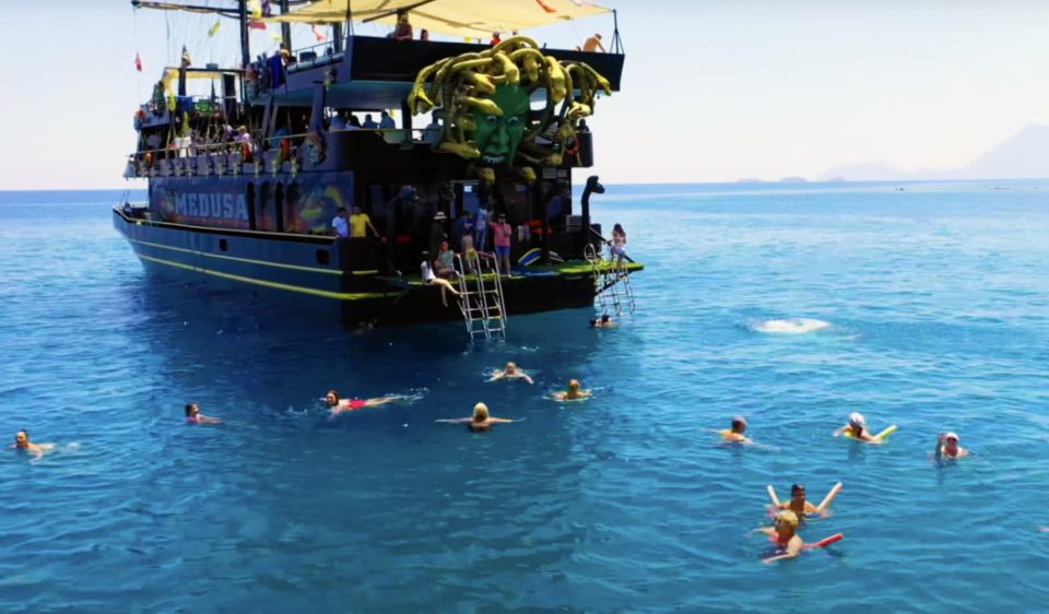 Kemer/Antalya/Belek/Kundu : Exciting Pirate Ship Adventure - Key Points