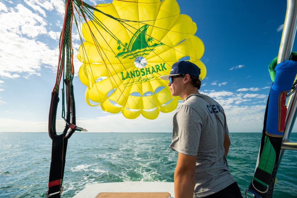 Key West: Private Parasailing Trip by Speedboat - Key Points