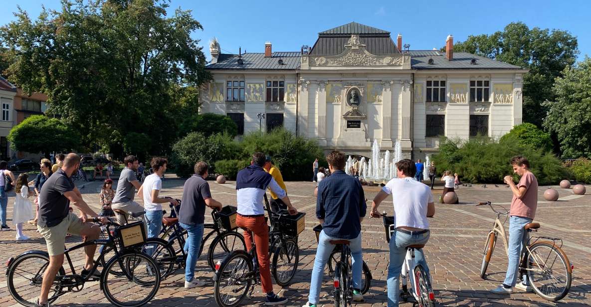 Krakow: 2h Kazimierz (Jewish Quarter) Bike Tour - Key Points