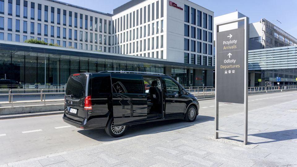 Krakow Airport Private Transfers - Key Points