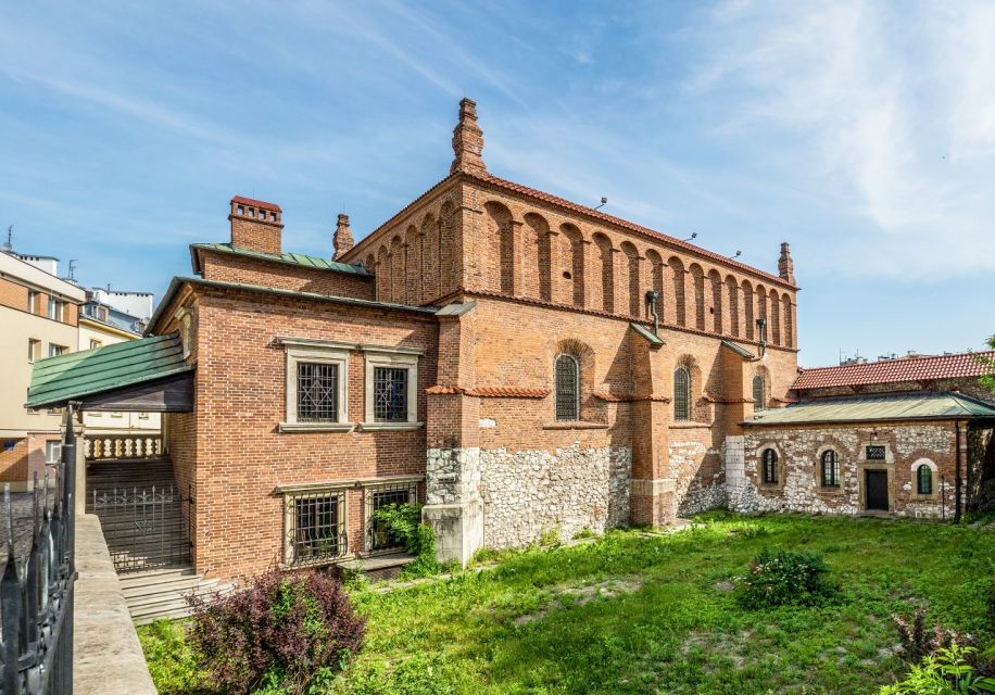 Krakow: Kazimierz Jewish Quarter Guided Walking Tour - Key Points