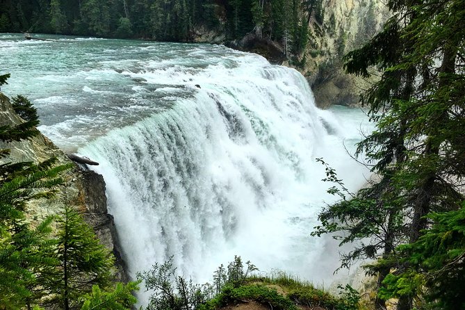 Lake Louise, Moraine Lake & Yoho Waterfalls From Golden Bc Tour Highlights Of The Tour