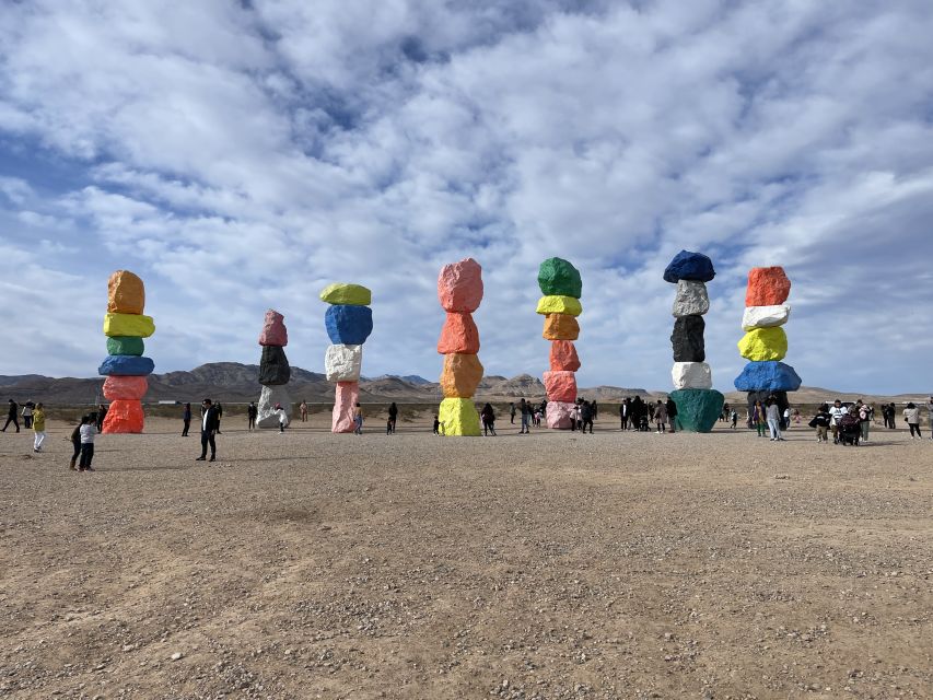 Las Vegas: Private 7 Magic Mountains and Vegas Sign Car Trip - Key Points