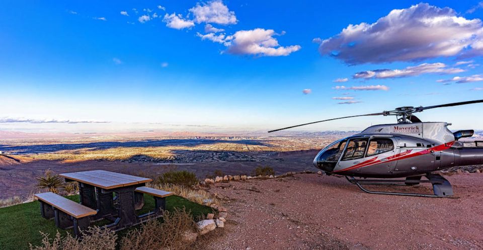 Las Vegas: Red Rock Canyon Helicopter Landing Tour - Key Points