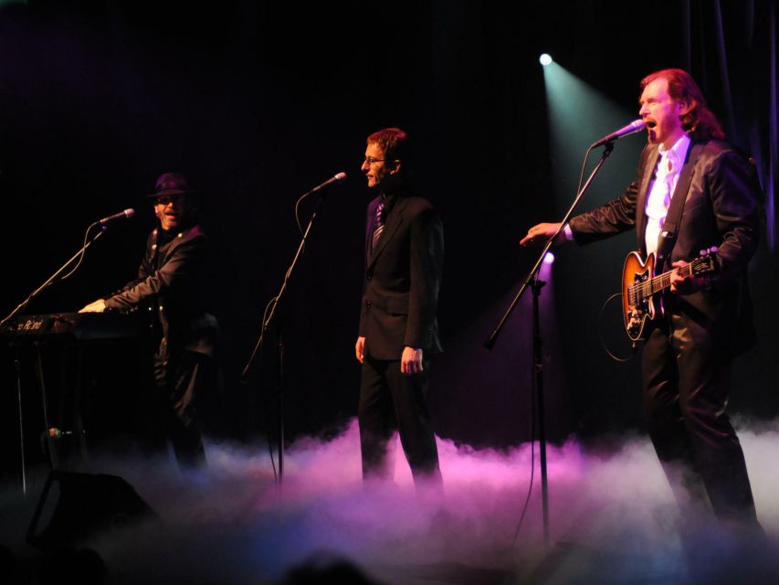 Las Vegas: The Australian Bee Gees at Excalibur Hotel - Key Points