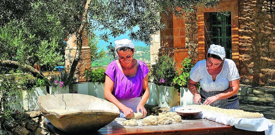 Learn to Cook Authentic Corfu Recipes With a Local Cook - Key Points