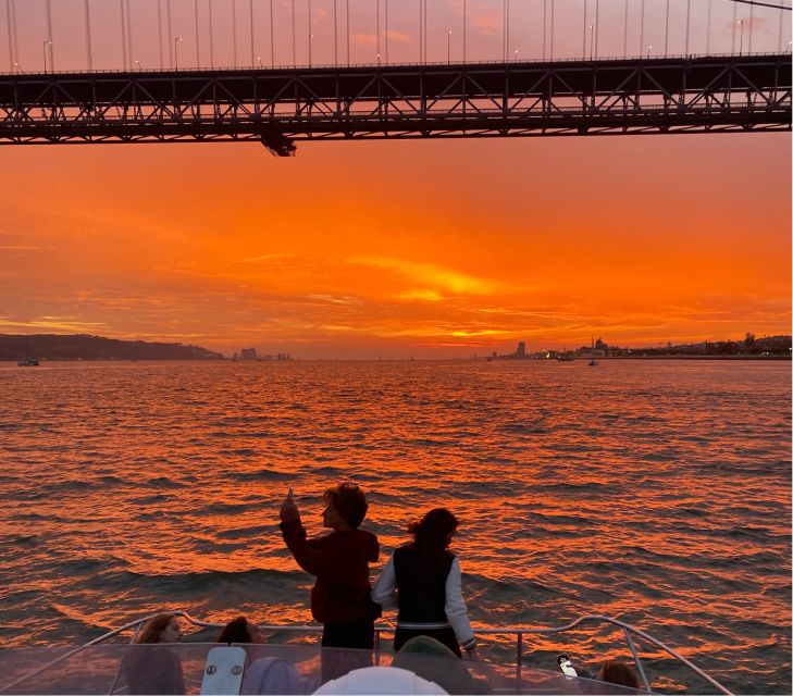 Lisbon: Sailing Romantic Sunset With Overnight and Meals - Key Points