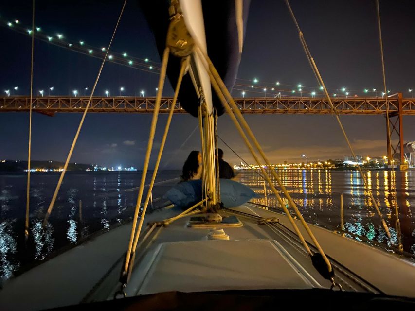 Lisbon: Sailing Tour by Night - Key Points