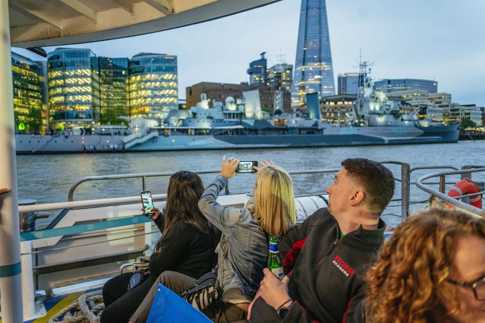 London: Ghost Walk and River Thames Boat Ride - Key Points