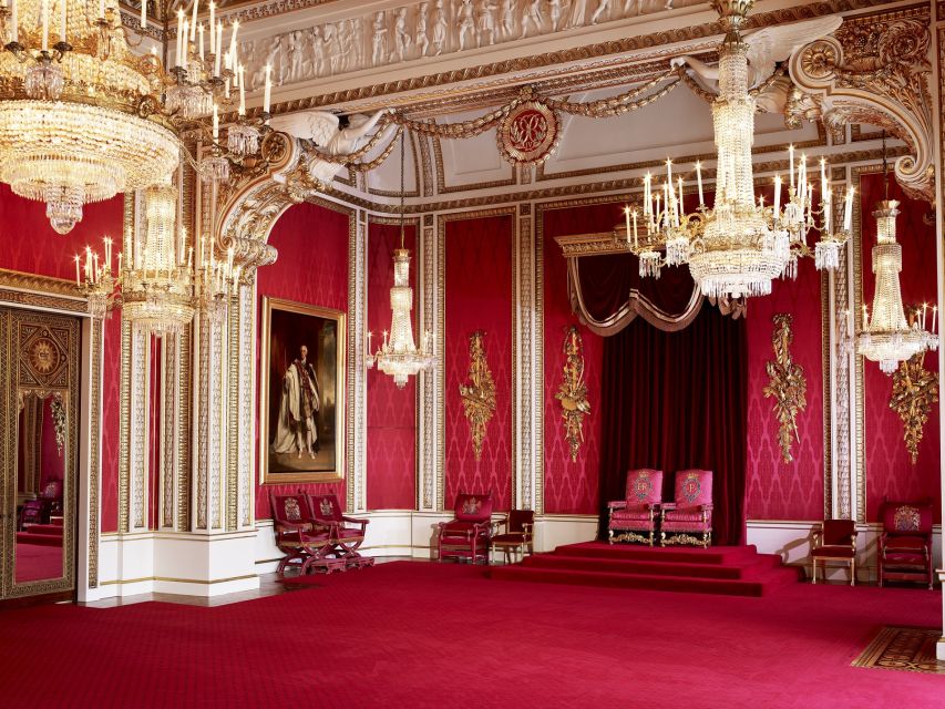 London: Royal Walking Tour and Buckingham Palace Audio Tour - Key Points