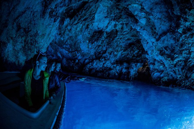 Luxury Blue Cave & 5 Islands Tour From Split - Key Points