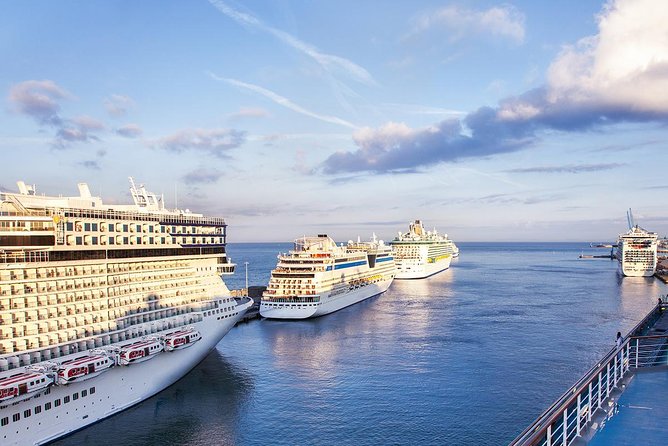 Luxury Private Transfer From Civitavecchia Port to Fiumicino Airport - Key Points