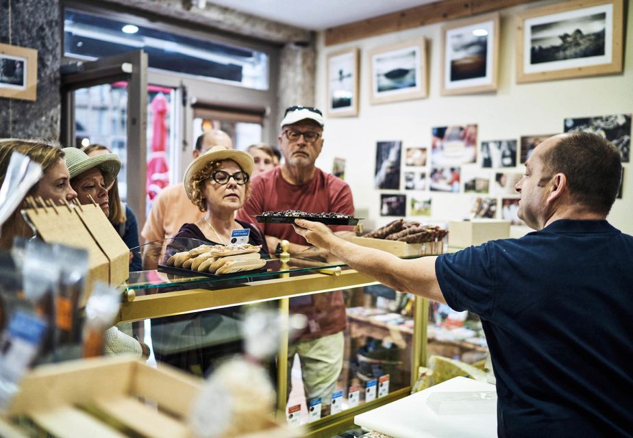 Lyon: Old Lyon Food Tasting Walking Tour - Key Points