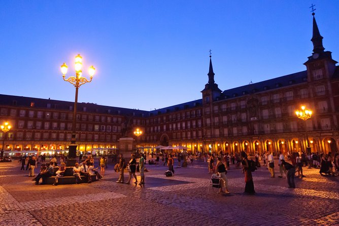 Madrid Private Night Walking Custom Tour With Tapa and a Drink - Inclusions