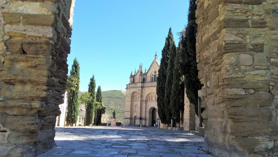 Málaga: Antequera Guided Walking Tour - Key Points