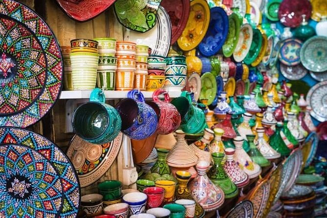 Marrakech Shopping Tour With a Local Guide in the Souks - Key Points