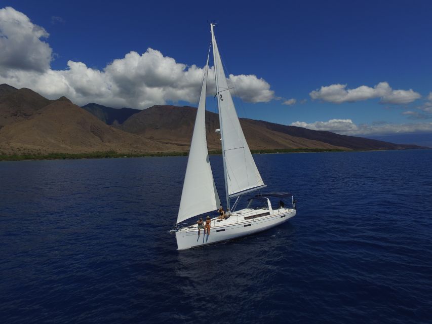 Maui: Private Yacht Snorkeling Tour With Breakfast and Lunch - Key Points