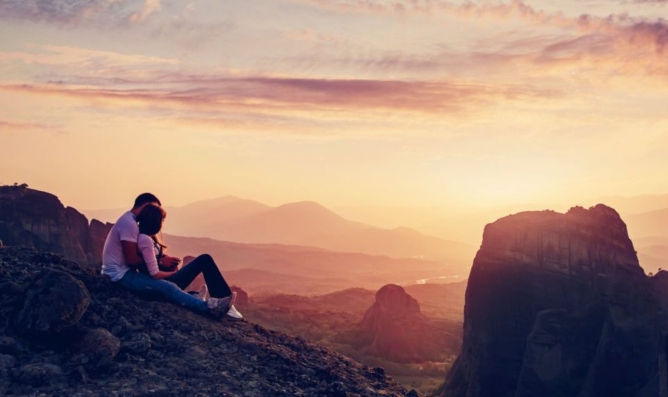 Meteora: Guided Sunset Tour With Monasteries and Caves Visit - Key Points