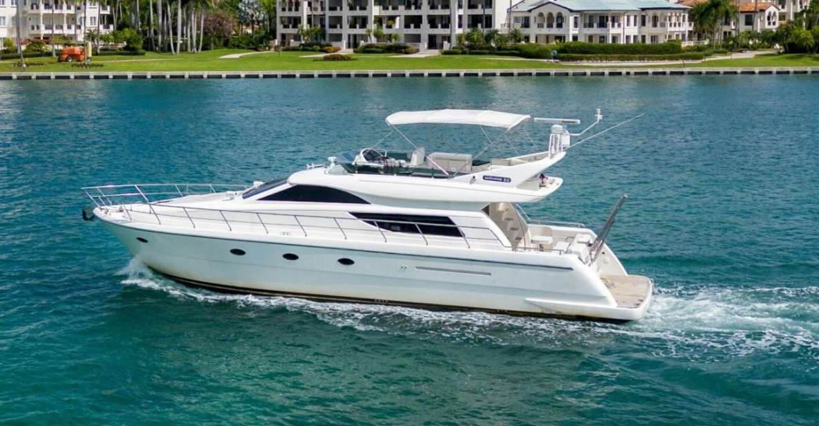 Miami: Yacht and Boat Rentals With Captain - Key Points