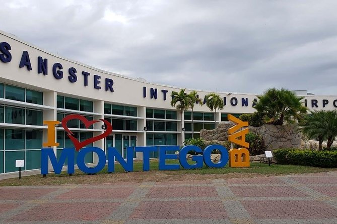 Montego Bay Airport Transfer to Kingston Hotels - Key Points