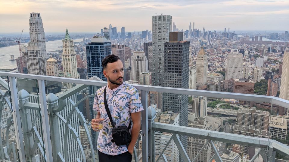 New York Rooftop Pub Crawl - Key Points