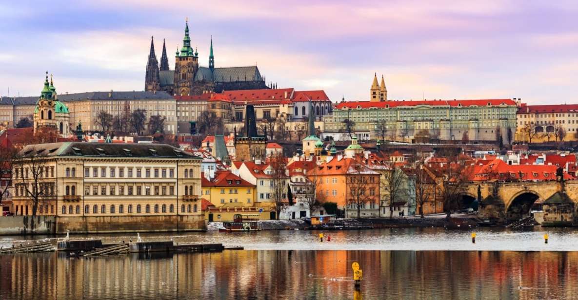 Not an Boring Prague Classic Highlights Tour - Key Points