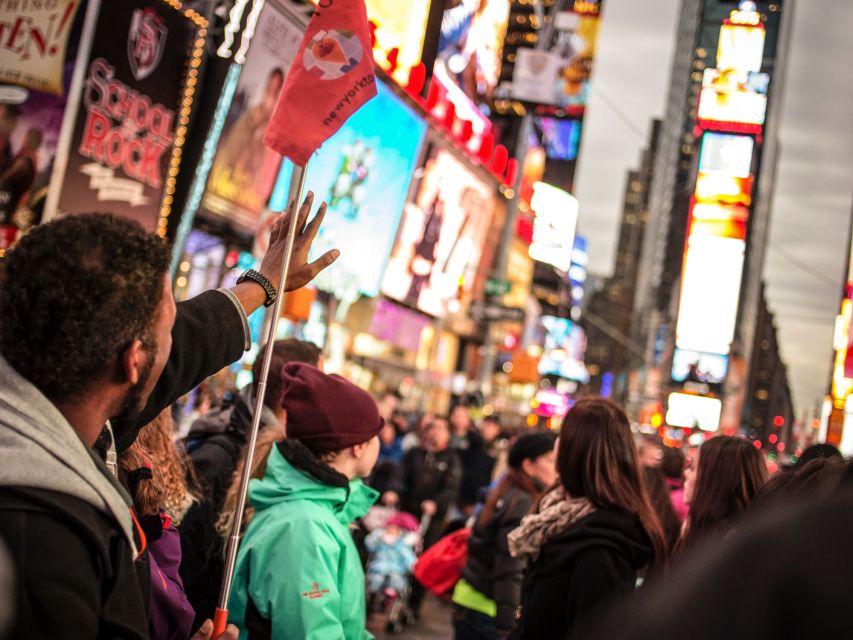 Nyc: Broadway & Times Square Tour With a Professional Actor - Key Points