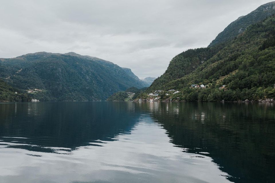 Oeystese: Exclusive Fyksesund Private RIB Fjord Safari - Key Points