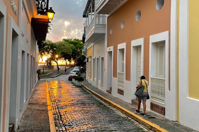 Old San Juan and El Morro Castle Walking Tour - Tour Overview